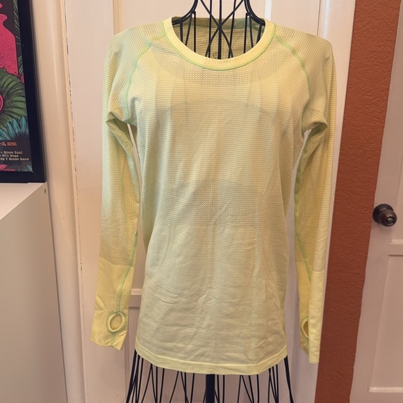 Lululemon Swiftly Tech Long Sleeve Shirt 2.0-Sz 8 - Picture 1 of 5